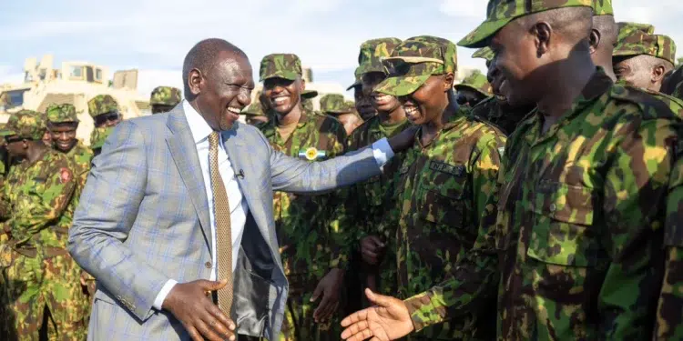 President Ruto visits Kenyan contigents in Haiti.