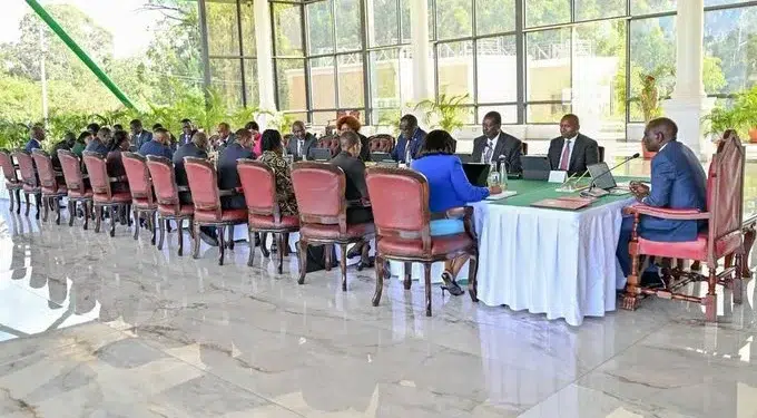 President Chairs the Cabinet meeting at the State House, Nairobi. Last meeting before reshuffling.